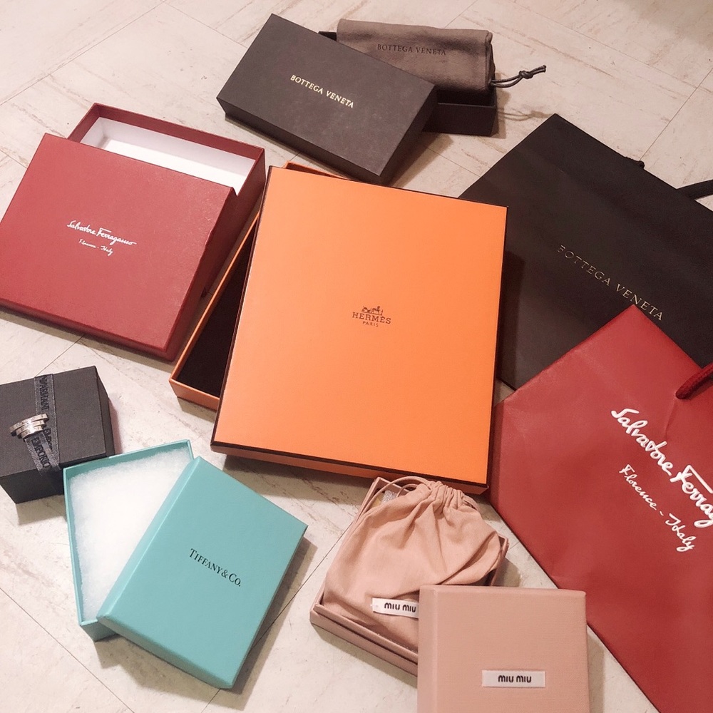 Boxes and bags from Named brands